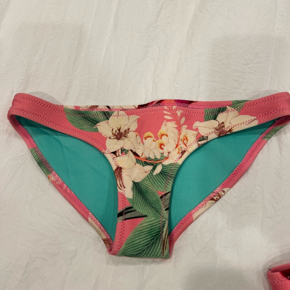 Brand new triangl bathing suit bottoms (tag removed)